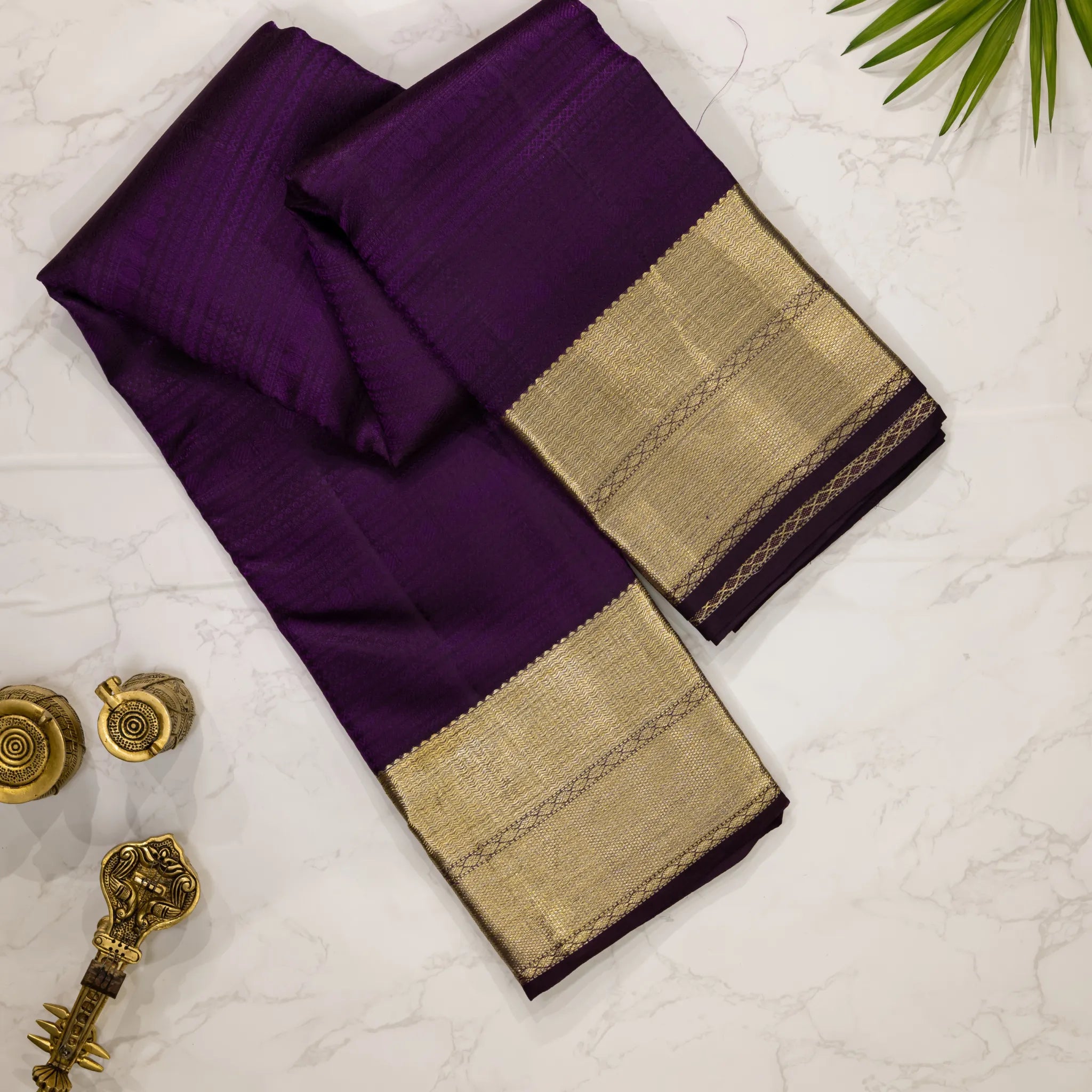 Neelambari Suvarnarekha– Kanchipuram Silk Saree