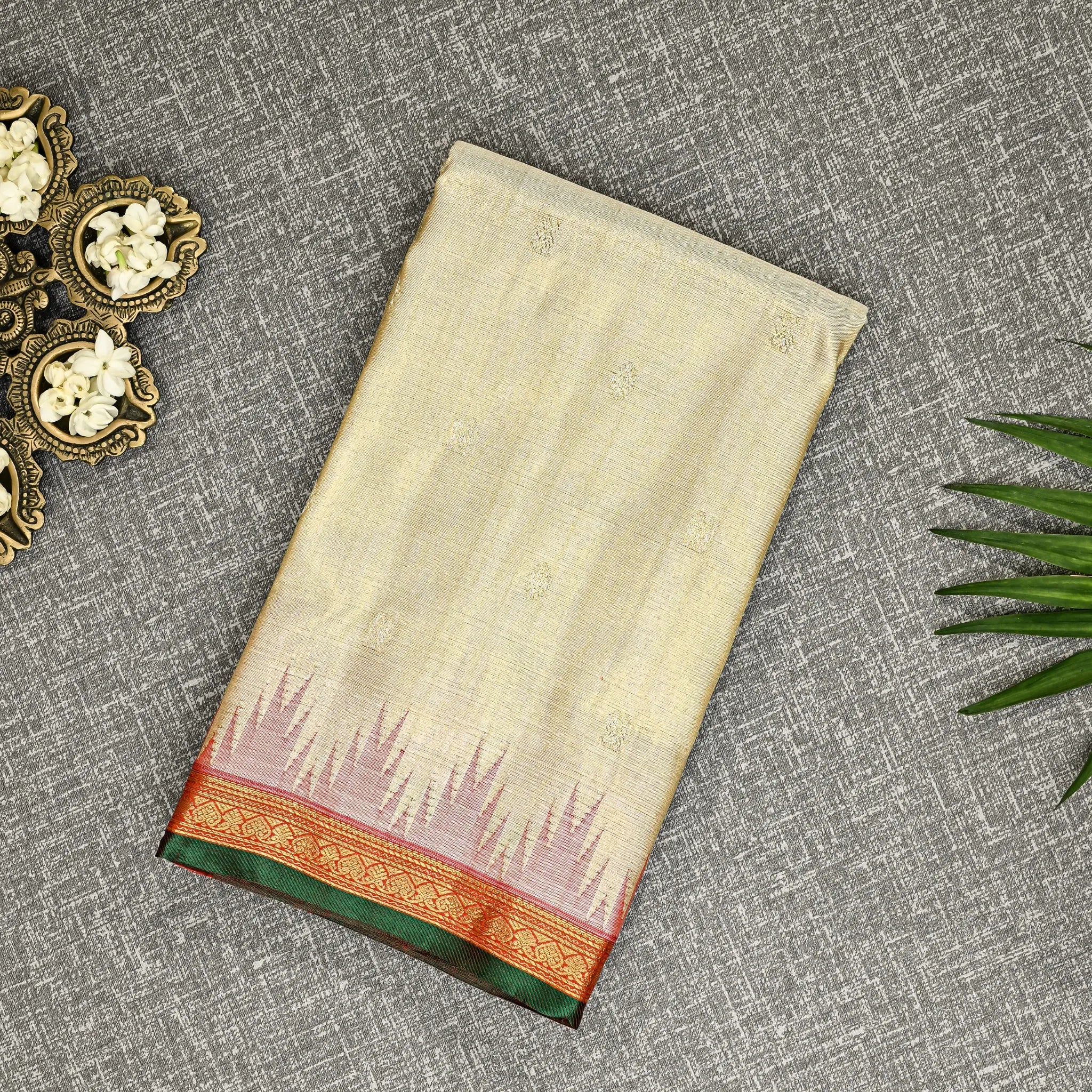 Gaurangi Rekhika – Kanchipuram Silk Saree