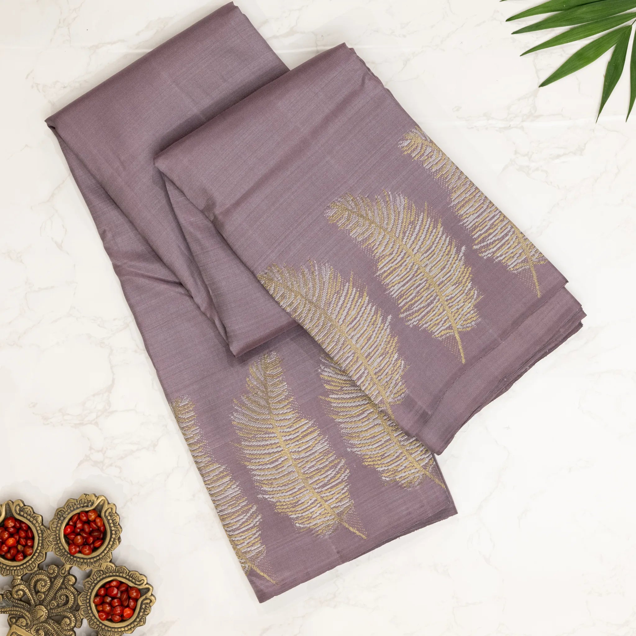 Lavender Soft Silk Saree – Gold Feather Jacquard Design with Elegant Woven Pallu