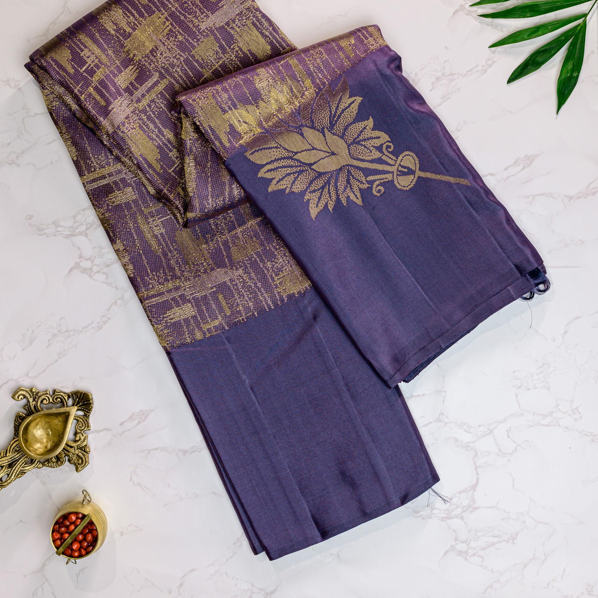 Neelambari Kamalika Kanchipuram Silk Saree