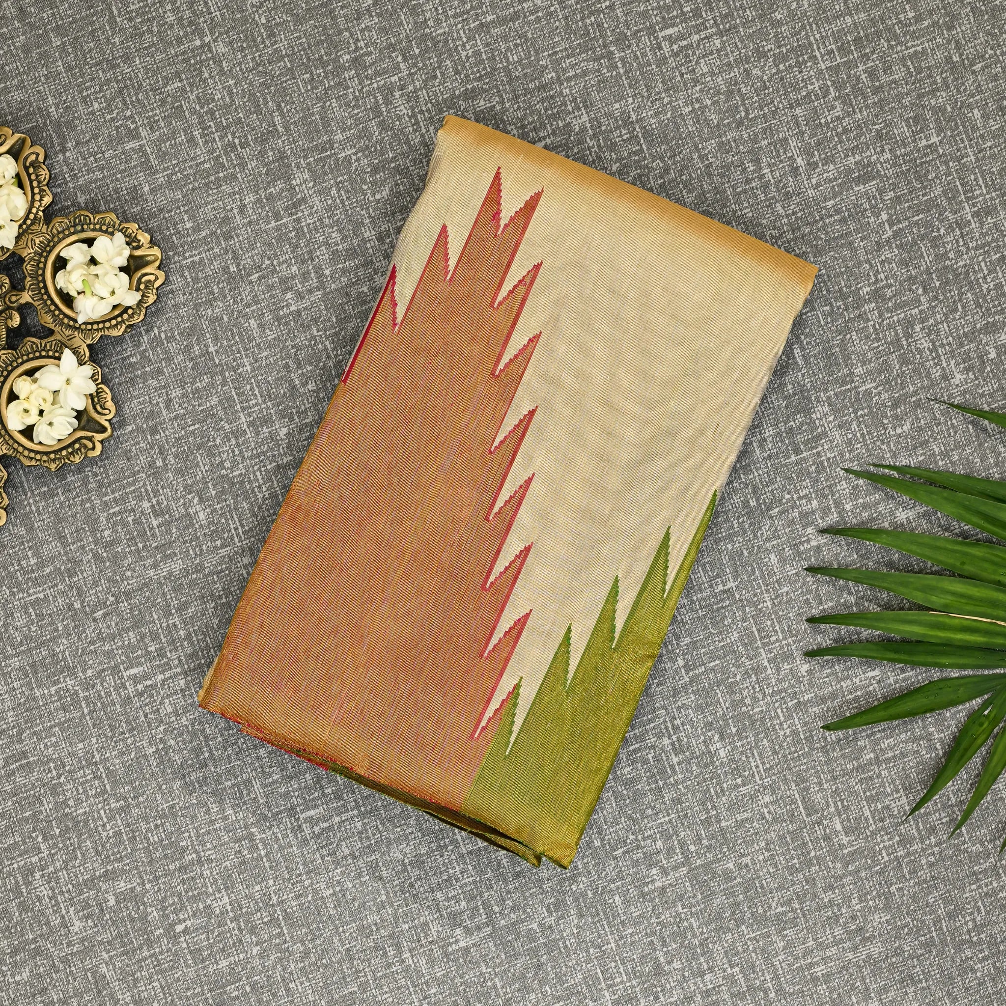 Hemarekha Vasantika– Kanchipuram Silk Saree