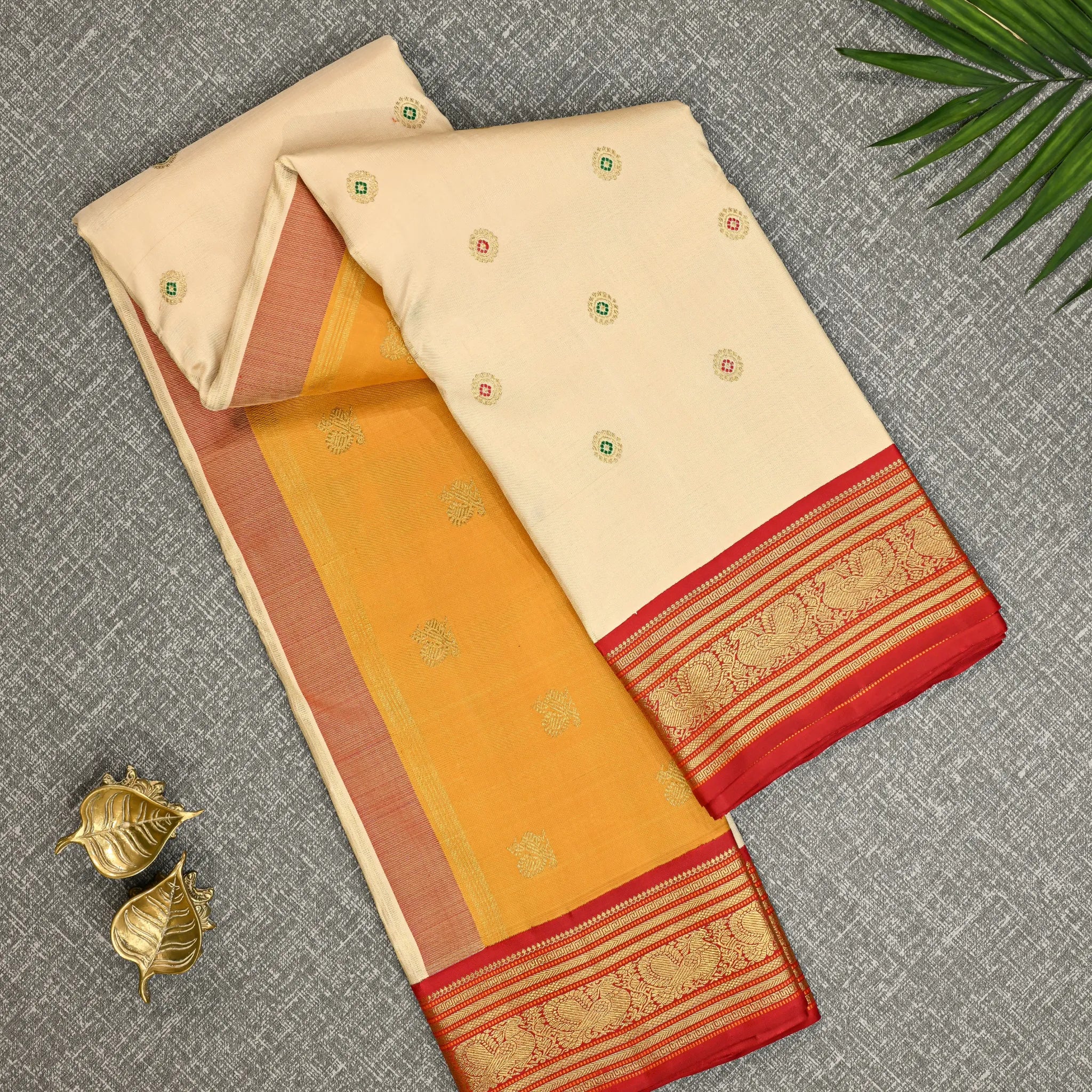 Swarnika Haripriya – Kanchipuram Silk Saree