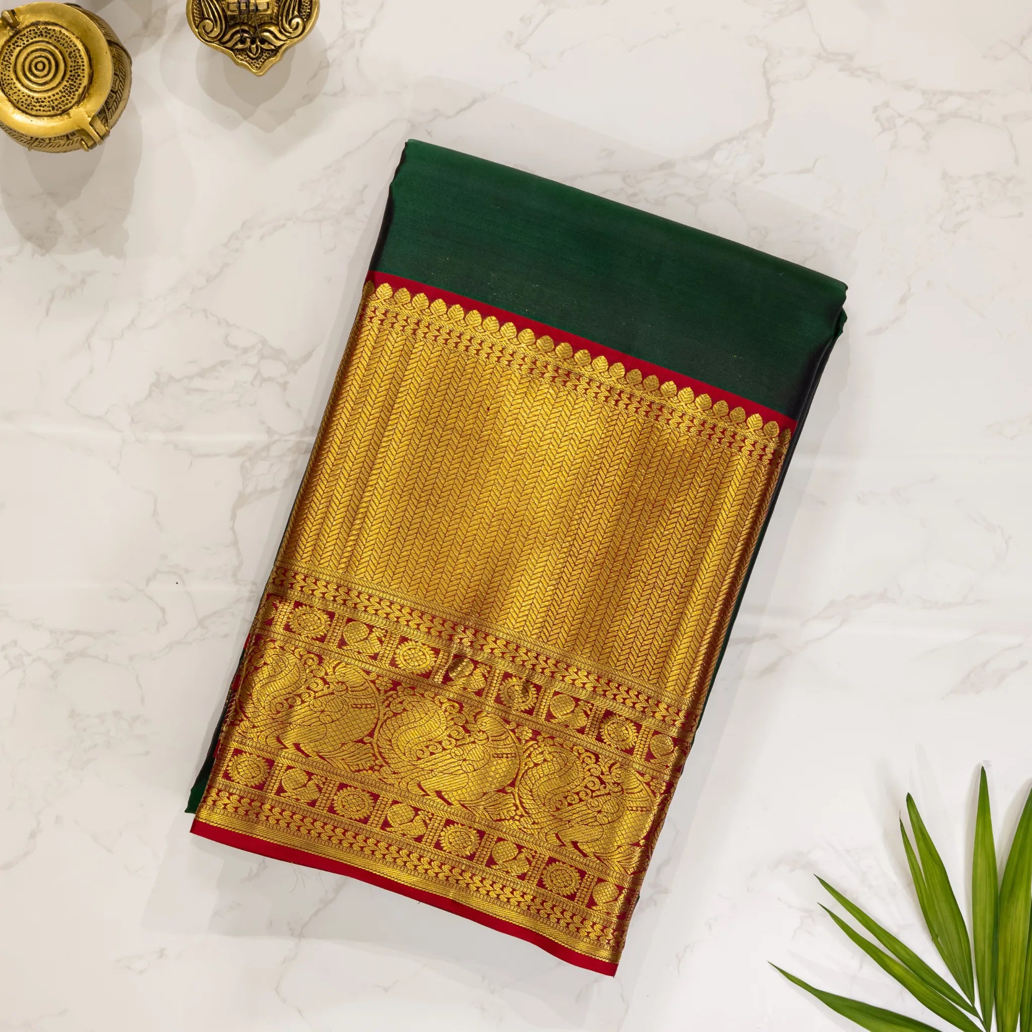 Harithambari Rajarajeshwari – Kanchipuram Silk Saree