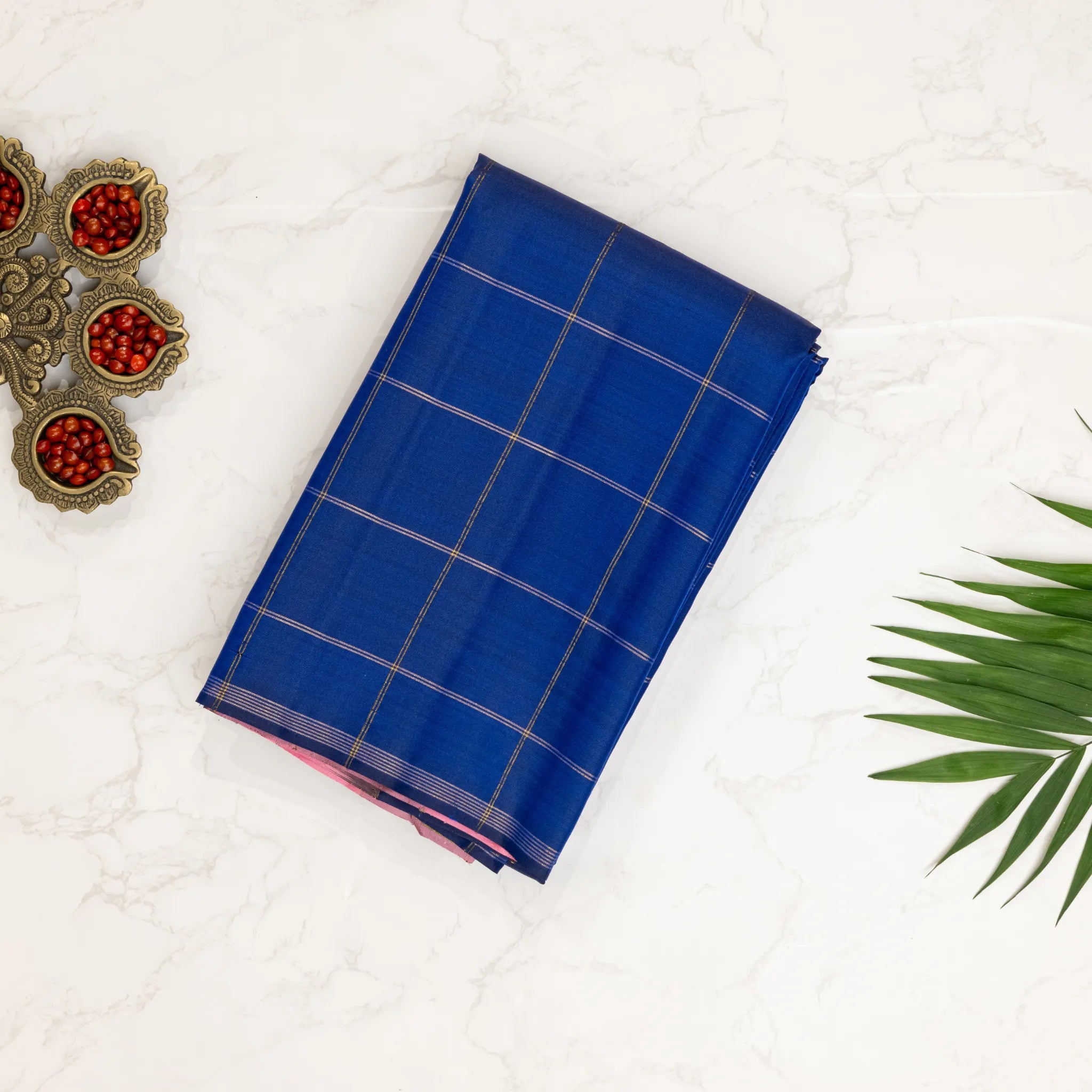 Royal Blue Kanchipuram Silk Saree – Gold Windowpane Checks with Classic Zari Border
