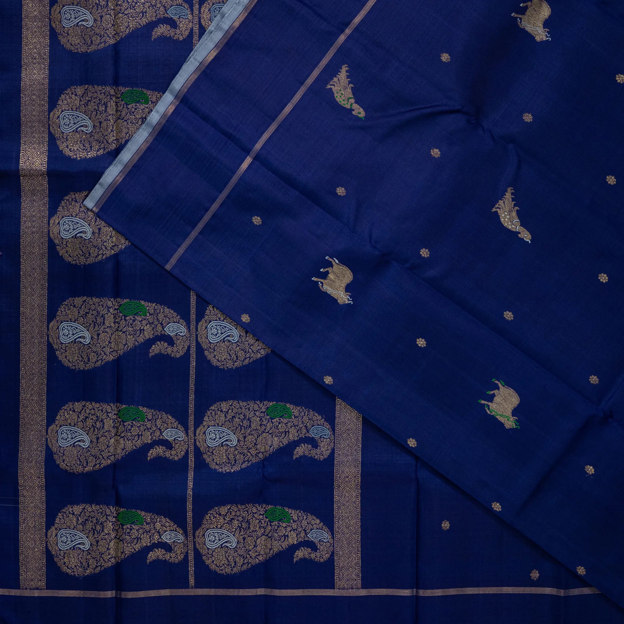 Neelashree Mrinalini – Kanchipuram Silk Saree