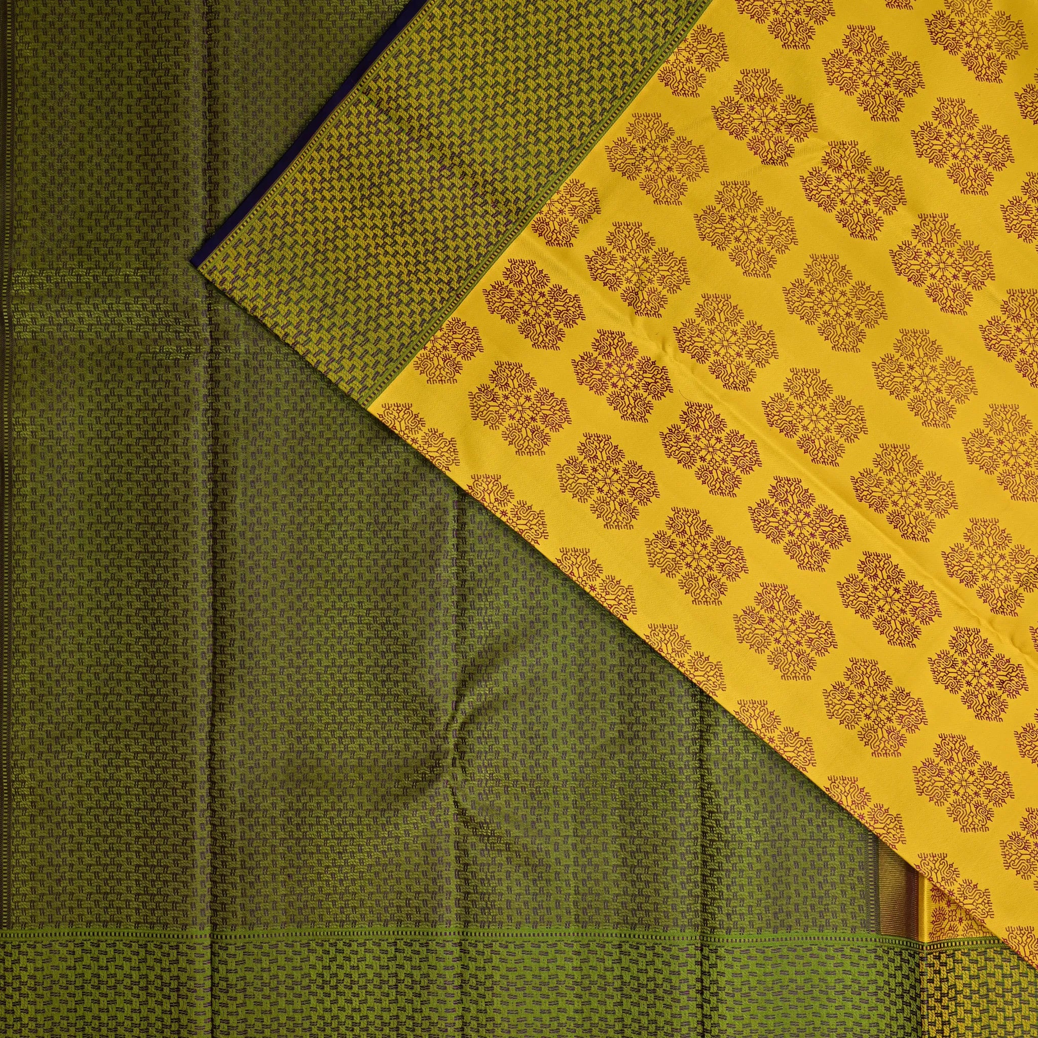 Pitambara Mayuri – Kanchipuram Silk Saree