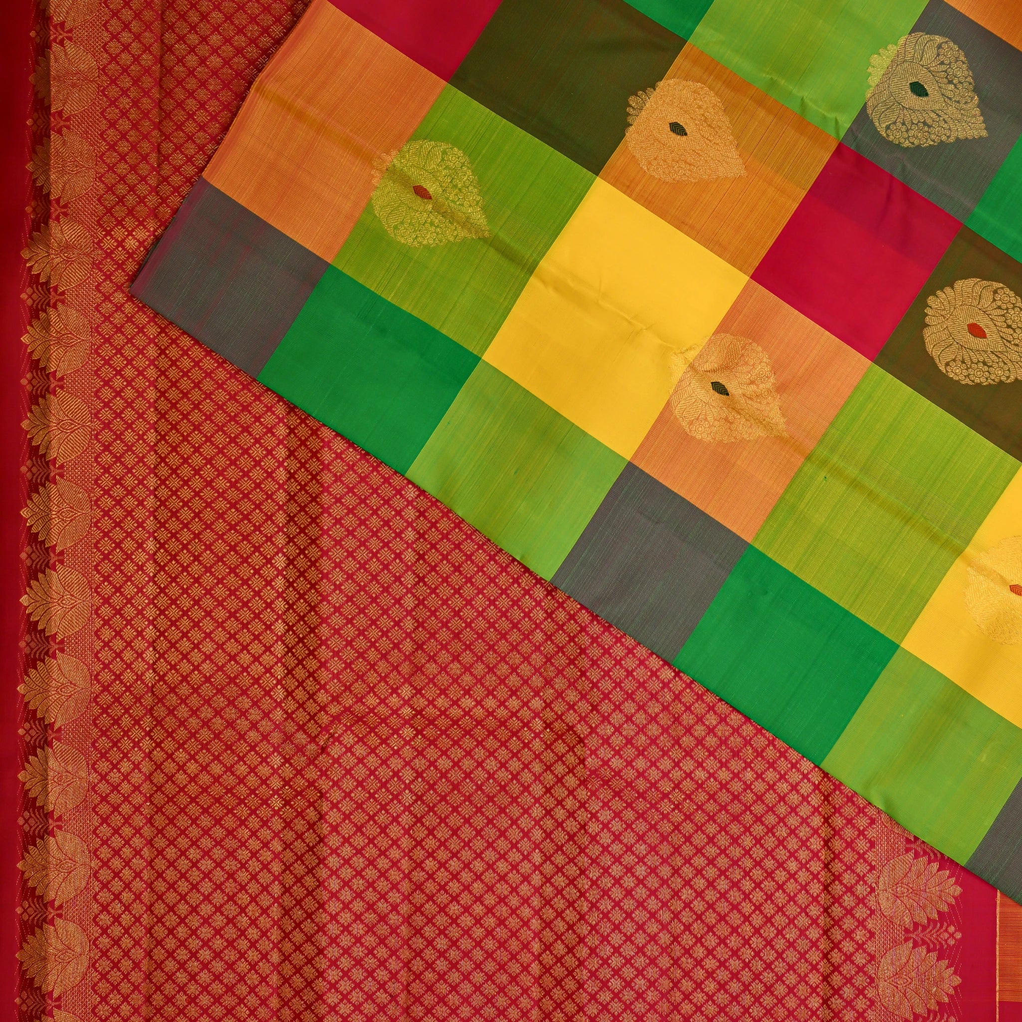 Chitrambara Mayuri – Kanchipuram Silk Saree