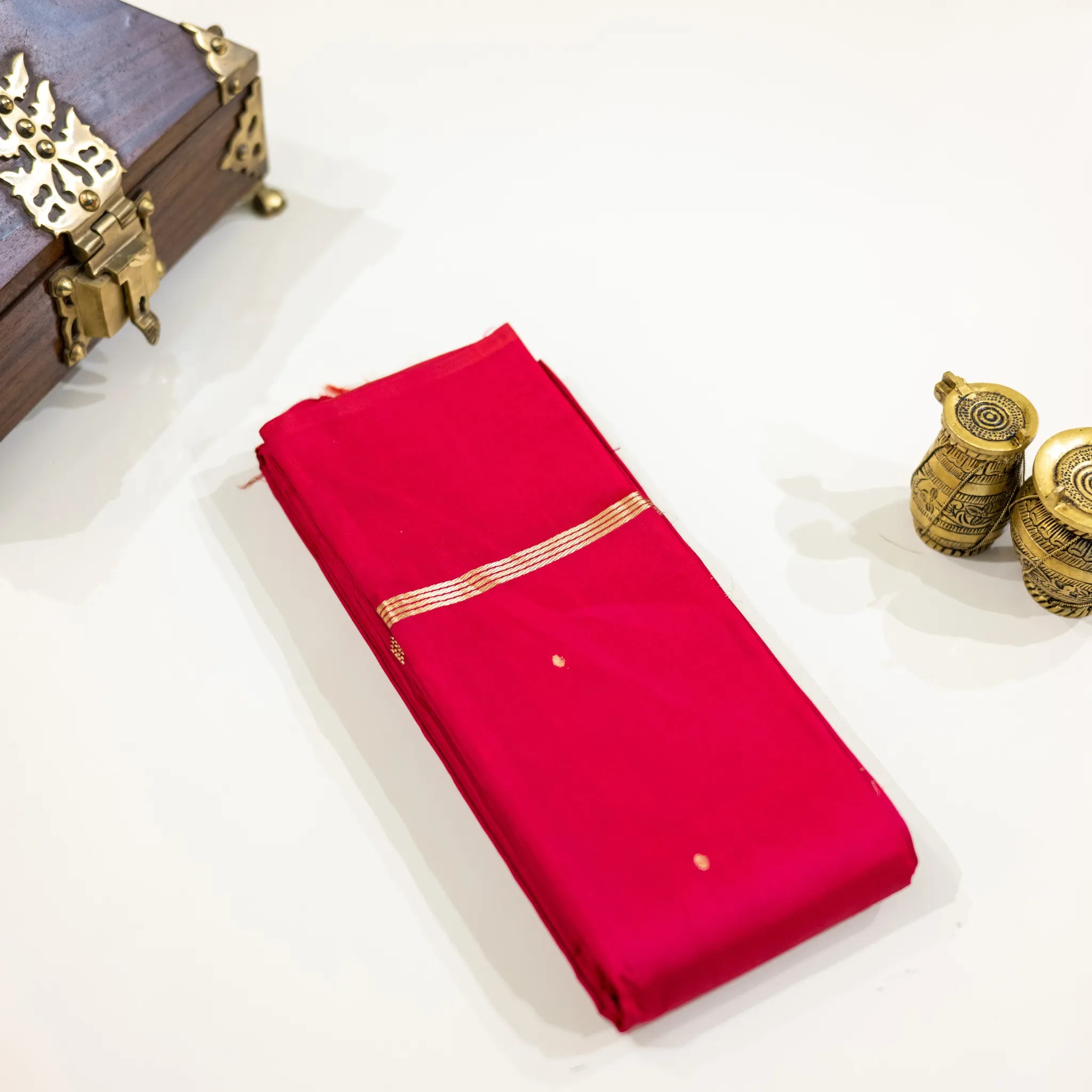 Rich red & Gold Zari Silk thirubhuvanam Saree
