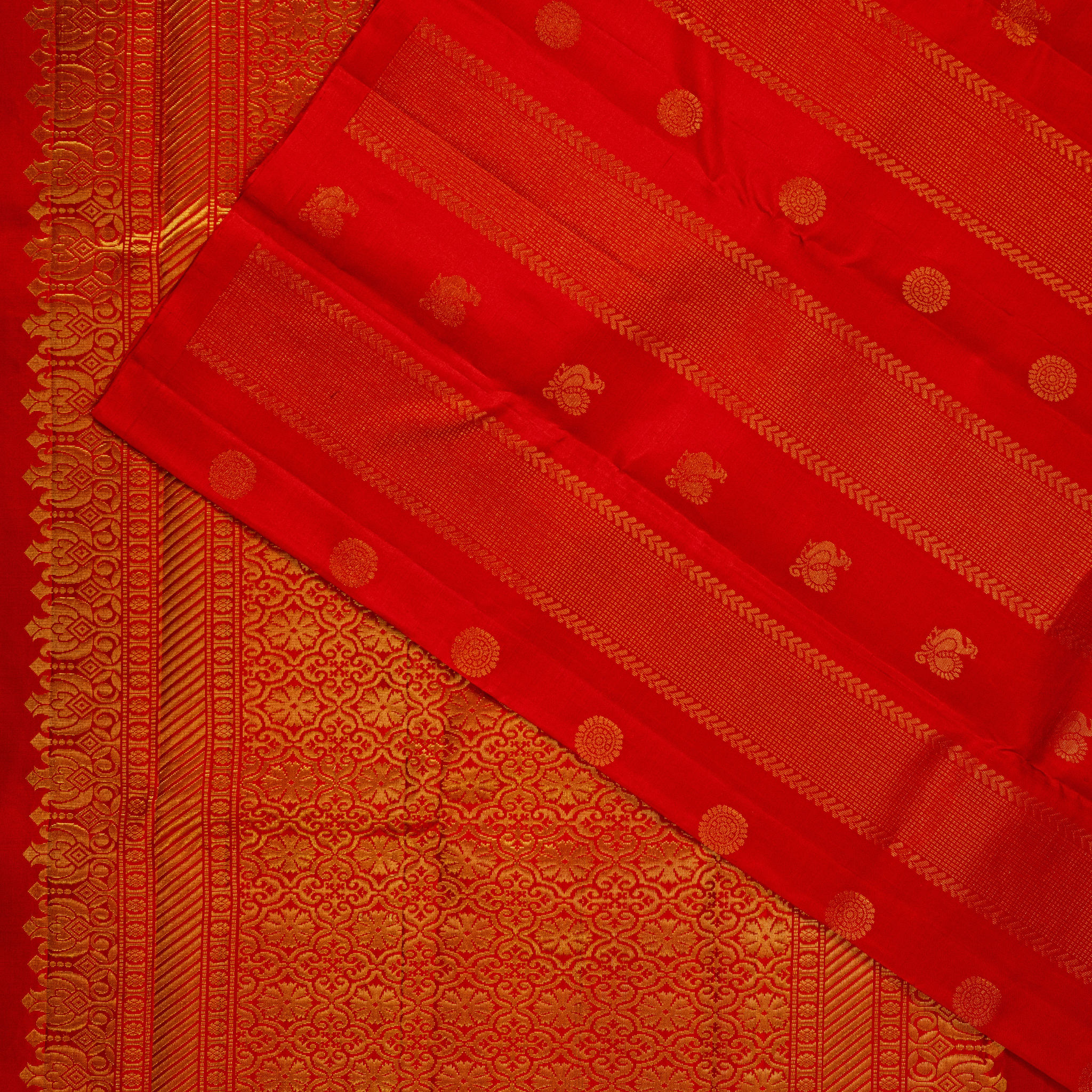 Raktambari Suvarnarekha – Kanchipuram Silk Saree
