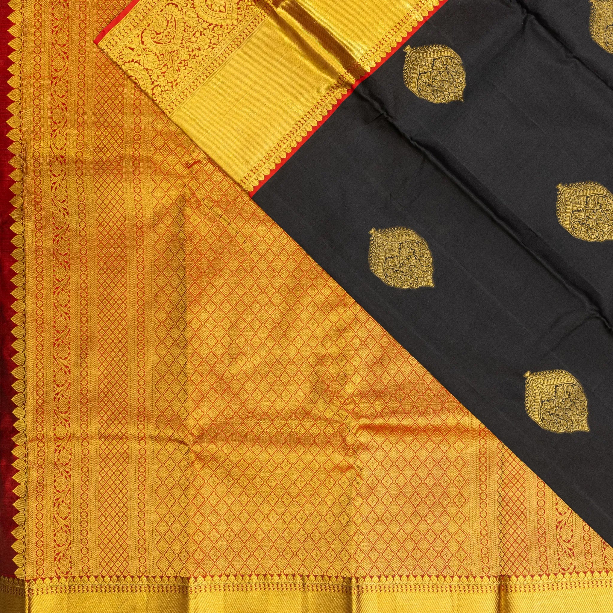 Black Kanchipuram Silk Saree – Gold Zari Leaf Buttas with Broad Temple Border