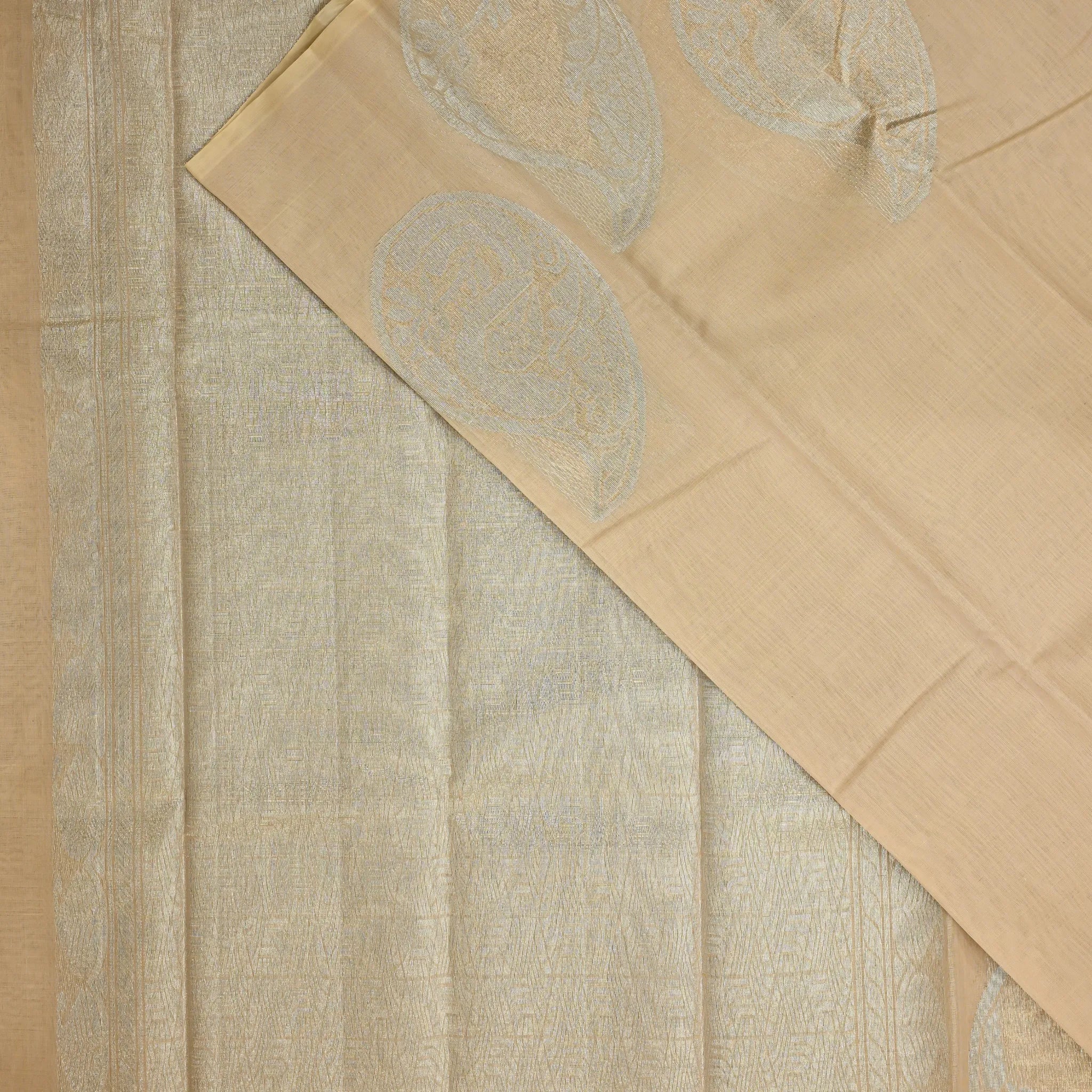 Mrinalini Komala – Kanchipuram Silk Saree