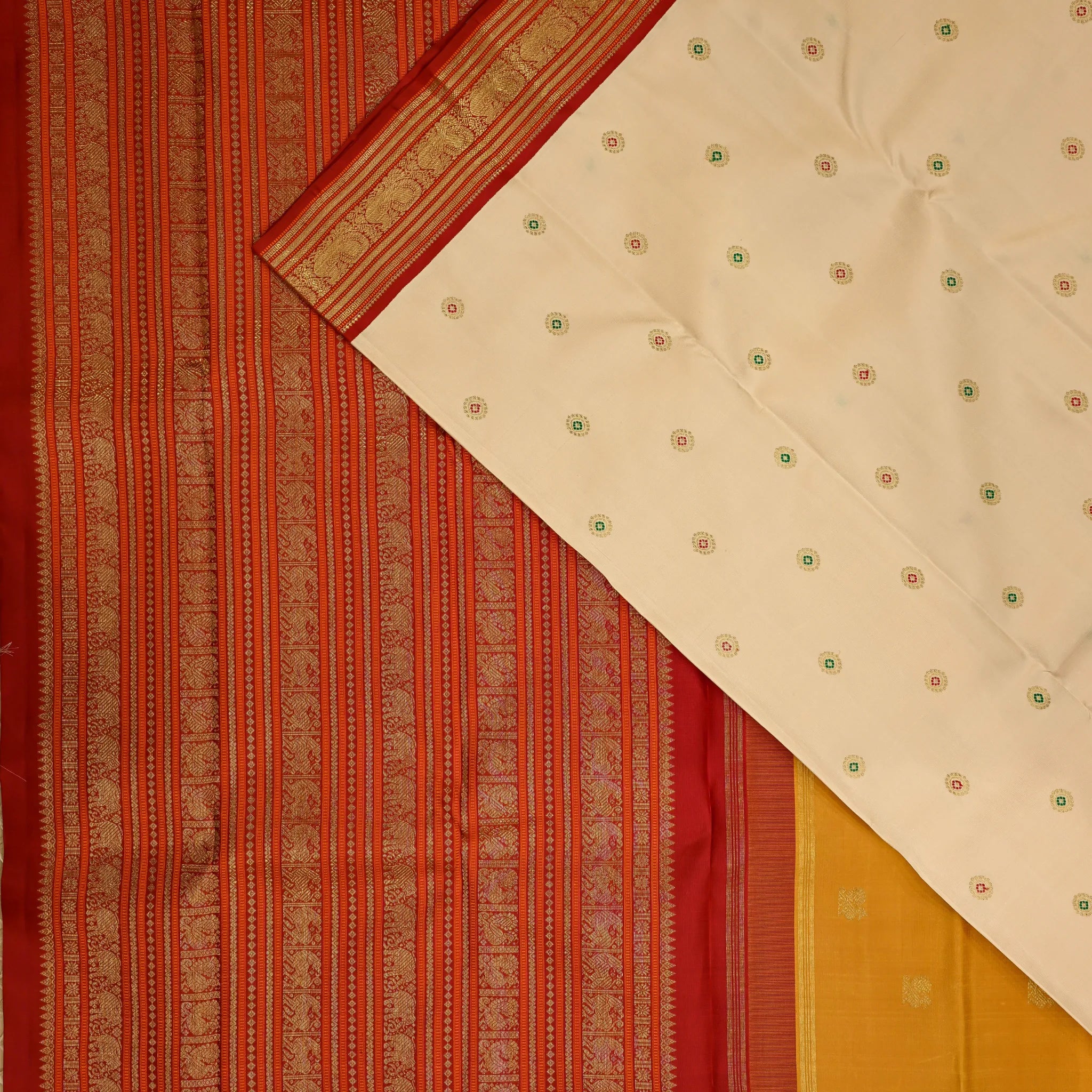 Swarnika Haripriya – Kanchipuram Silk Saree