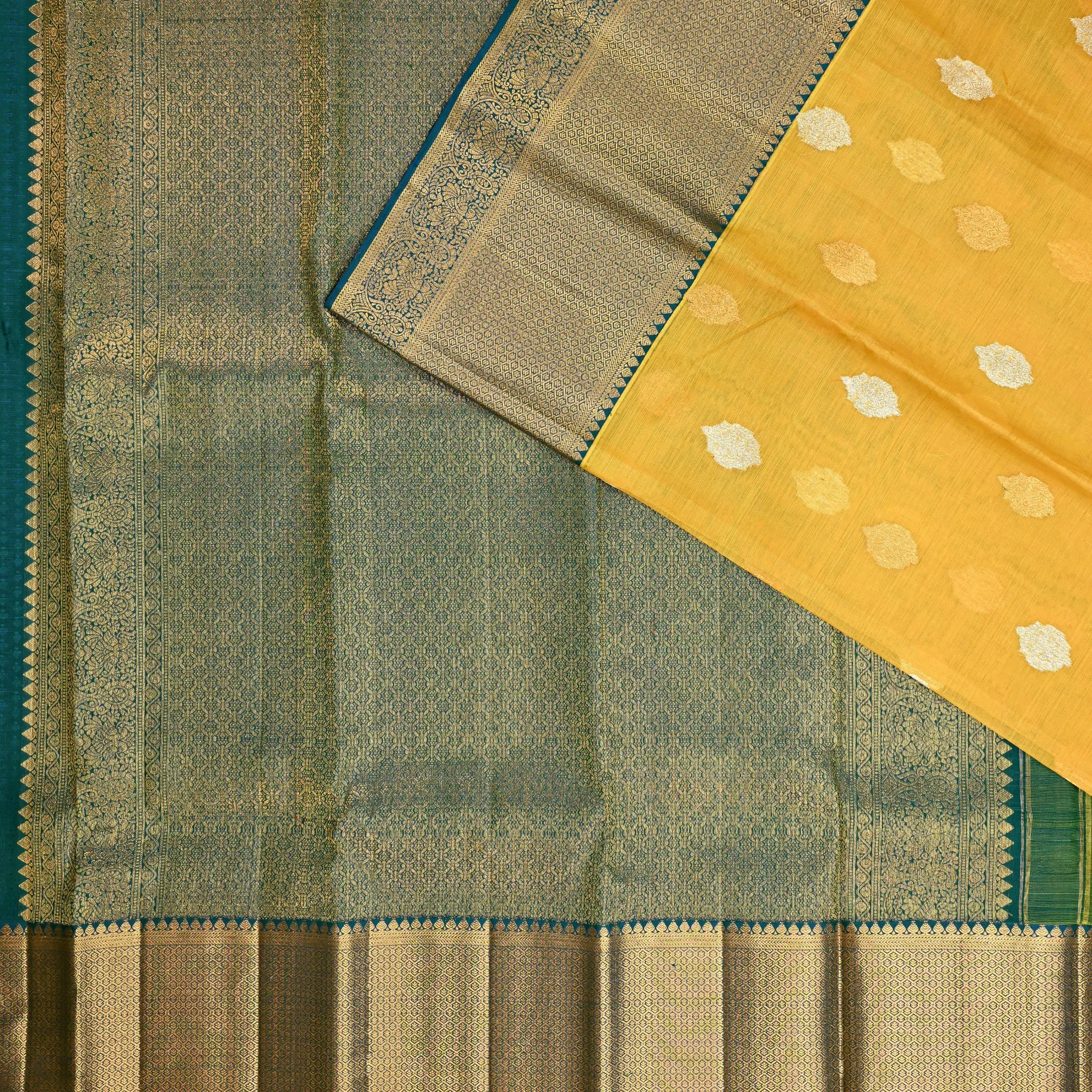 Kanaka Mayuri – Kanchipuram Silk Saree