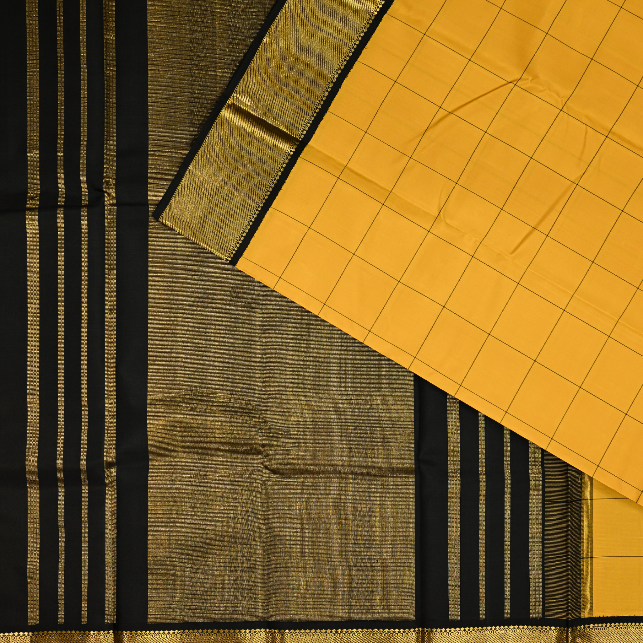 Kanakavalli Mrinalini Kanchipuram Silk Saree