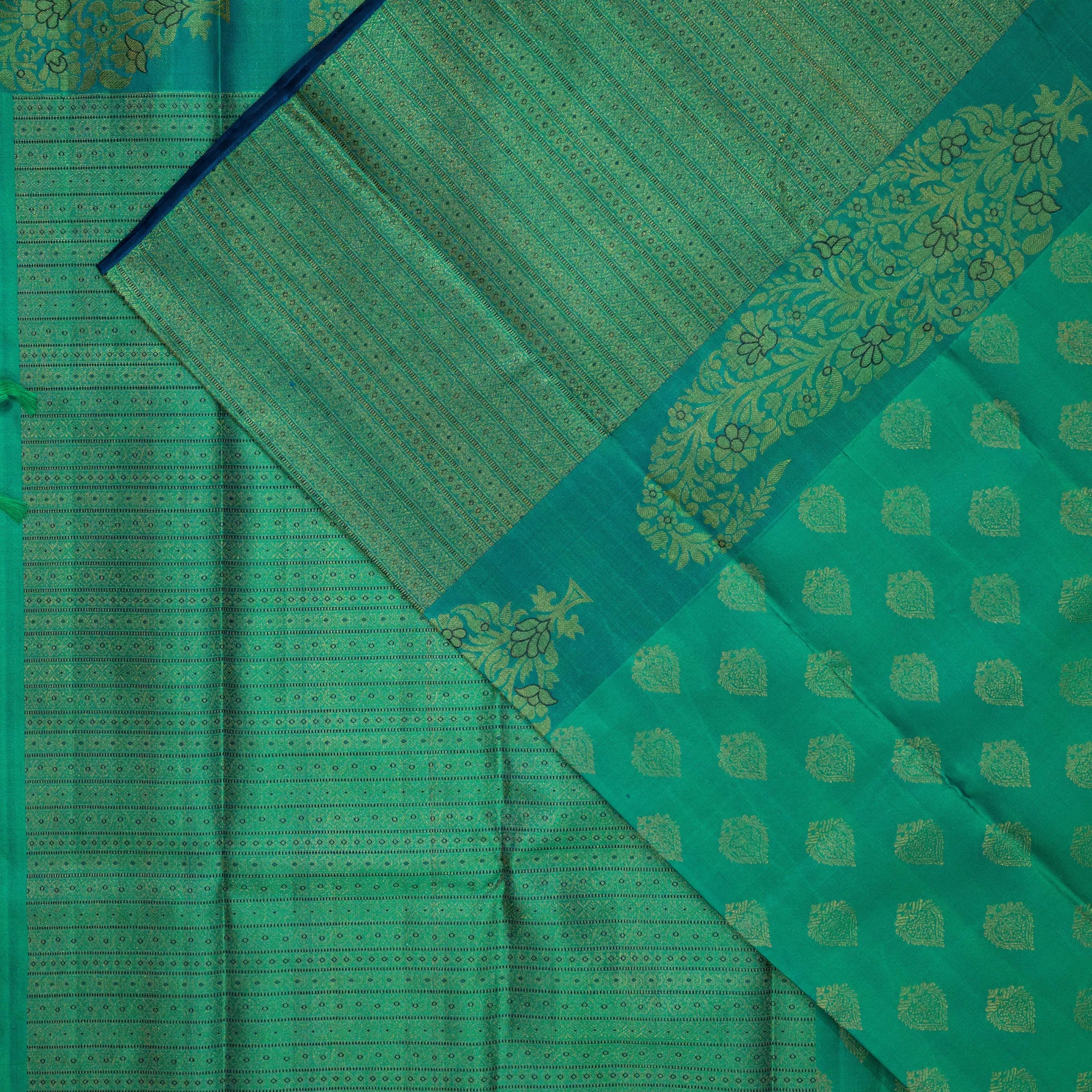 Neelambari Haripriya – Kanchipuram Silk Saree