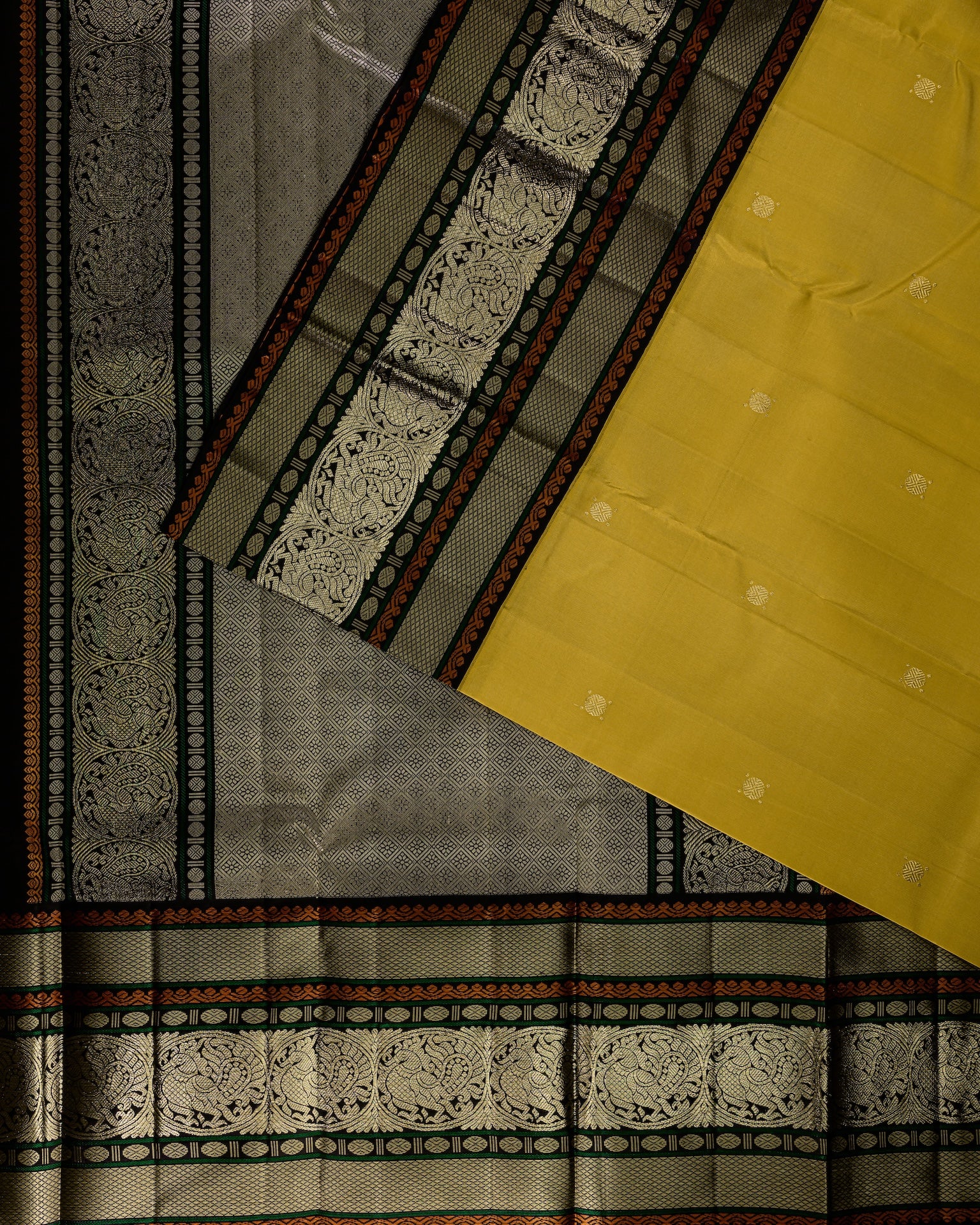 Manjal Chandrika Silk Saree