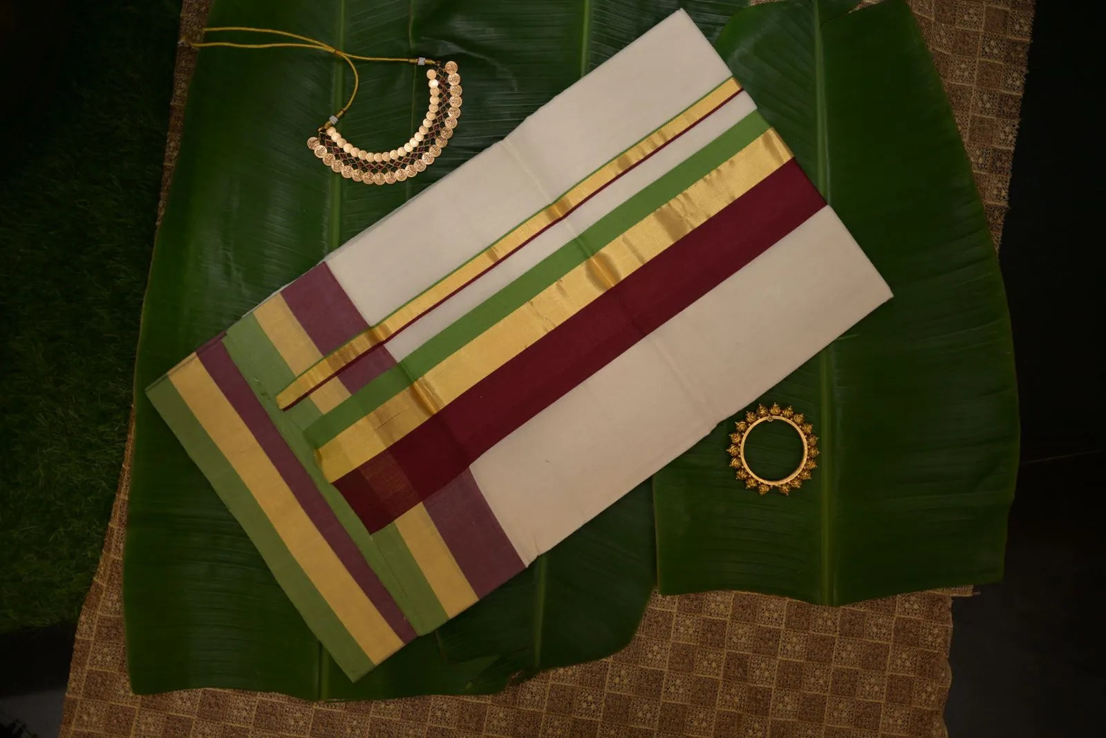 Premium Kerala Kasavu Saree with Green & Maroon Kara