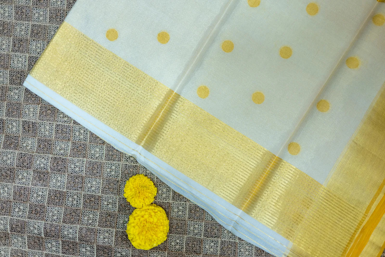 Premium Kerala Kasavu Saree with Gold Butta Design