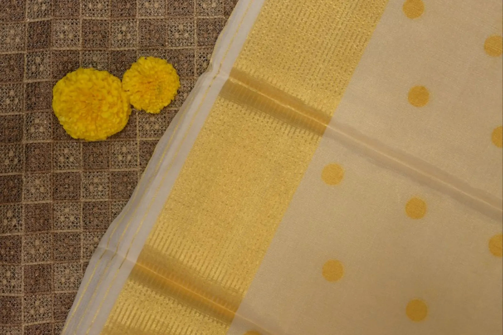 Premium Kerala Kasavu Saree with Gold Butta Design